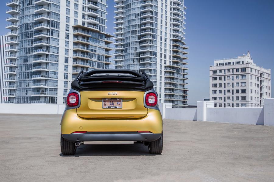  Smart ForTwo Prime Cabrio 2016 года  (NA) (фото 10 из 19)